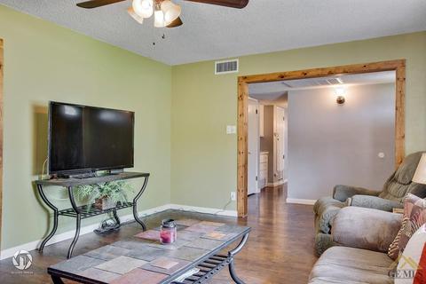 10506 Dee Dee Ave, Bakersfield, CA 93312 photo 12