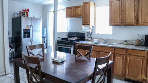 621 Easter St, Bakersfield, CA 93307 photo 11