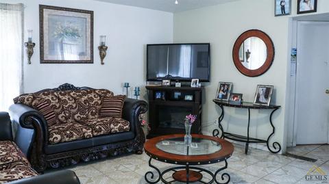 621 Easter St, Bakersfield, CA 93307 photo 13