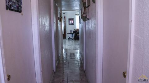 621 Easter St, Bakersfield, CA 93307 photo 8
