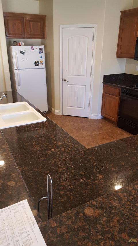 612 Cornelia St, Wasco, CA 93280 photo 5
