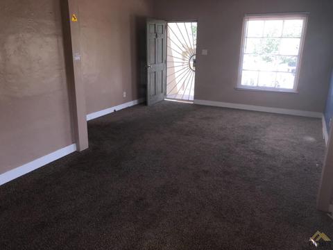 517 B St, Taft, CA 93268 photo 8