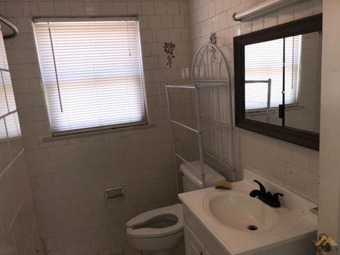 517 B St, Taft, CA 93268 photo 11