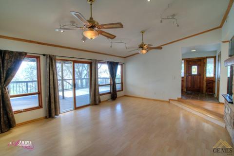 21820 Sunnybrook Dr, Tehachapi, CA 93561 photo 6