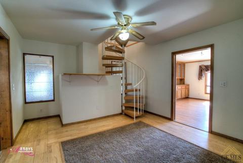 21820 Sunnybrook Dr, Tehachapi, CA 93561 photo 18
