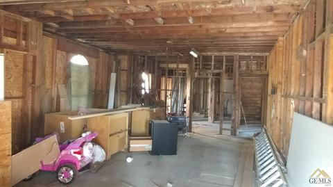 814 9th St, Bakersfield, CA 93304 photo 5