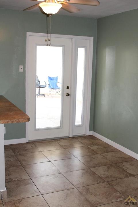 10618 Dee Dee Ave, Bakersfield, CA 93312 photo 6