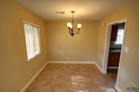 201 Wetherley Dr, Bakersfield, CA 93309 photo 4