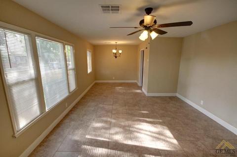 201 Wetherley Dr, Bakersfield, CA 93309 photo 3