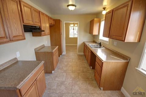 201 Wetherley Dr, Bakersfield, CA 93309 photo 5
