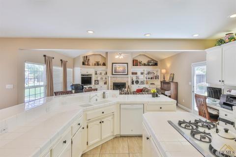 13403 Blodget Ave, Bakersfield, CA 93314 photo 19