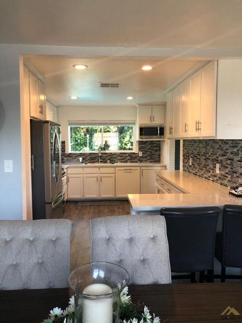717 D St, Taft, CA 93268 photo 3