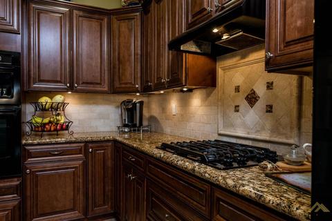 3161 Batch Ln, Bakersfield, CA 93312 photo 10