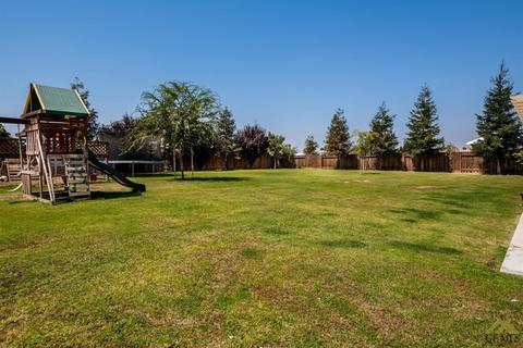 3161 Batch Ln, Bakersfield, CA 93312 photo 4