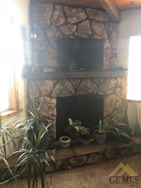 29940 Sunland Way, Tehachapi, CA 93561 photo 3