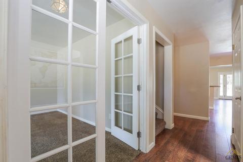 23821 Martingale Way, Tehachapi, CA 93561 photo 8