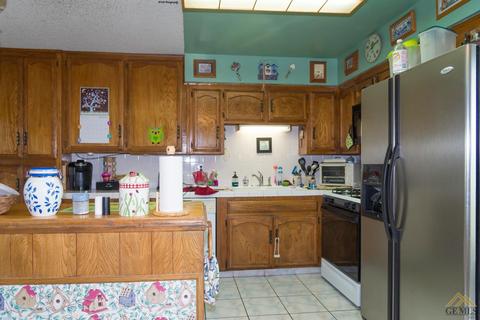 3917 Newcombe Ave, Bakersfield, CA 93313 photo 8