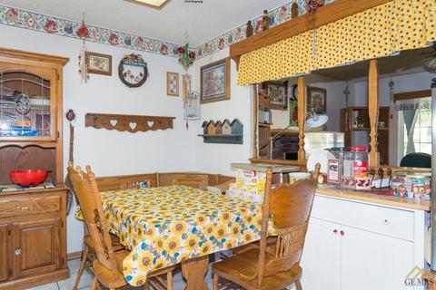 3917 Newcombe Ave, Bakersfield, CA 93313 photo 7