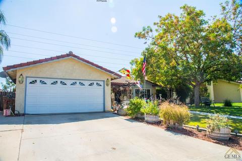 3917 Newcombe Ave, Bakersfield, CA 93313 photo 3