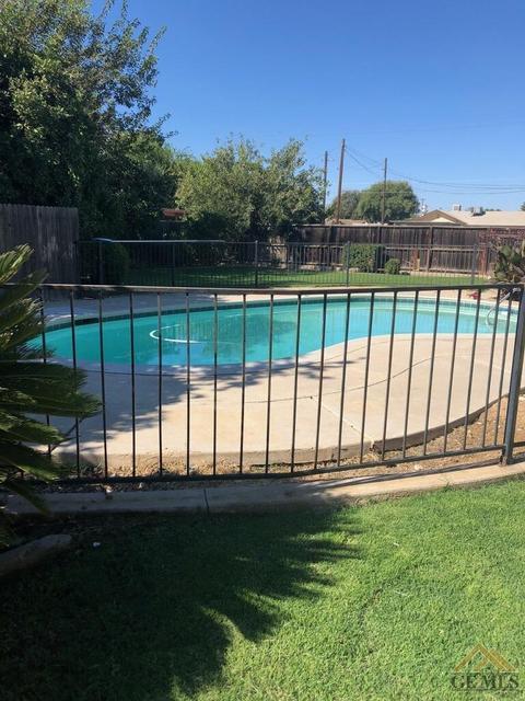 370 Maple St, Shafter, CA 93263 photo 14