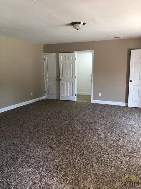 370 Maple St, Shafter, CA 93263 photo 13
