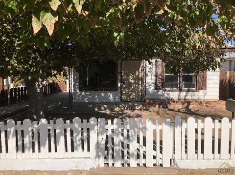 114 Buchanan St, Taft, CA 93268 photo 1