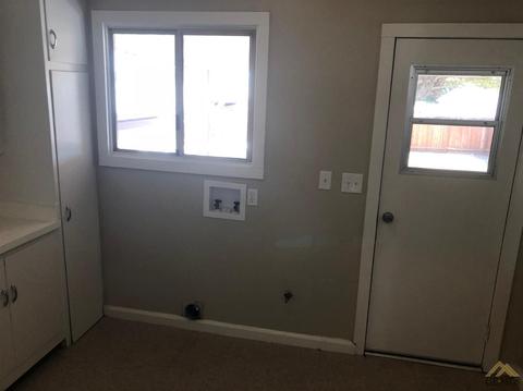 114 Buchanan St, Taft, CA 93268 photo 14