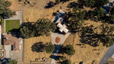 17940 Bold Venture Dr, Tehachapi, CA 93561 photo 3