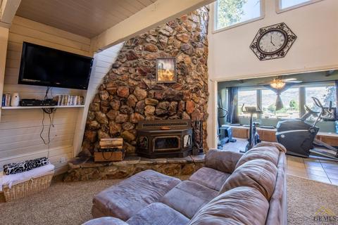 17940 Bold Venture Dr, Tehachapi, CA 93561 photo 11