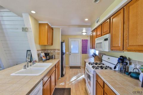 17940 Bold Venture Dr, Tehachapi, CA 93561 photo 13