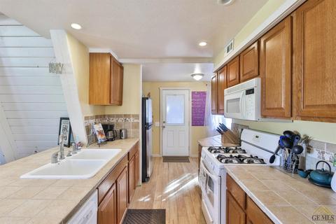 17940 Bold Venture Dr, Tehachapi, CA 93561 photo 14