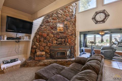 17940 Bold Venture Dr, Tehachapi, CA 93561 photo 12