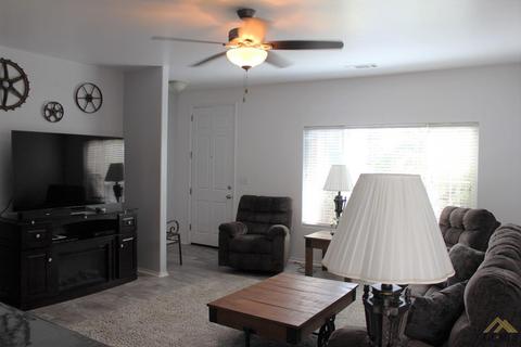 11508 Reagan Rd, Bakersfield, CA 93312 photo 2