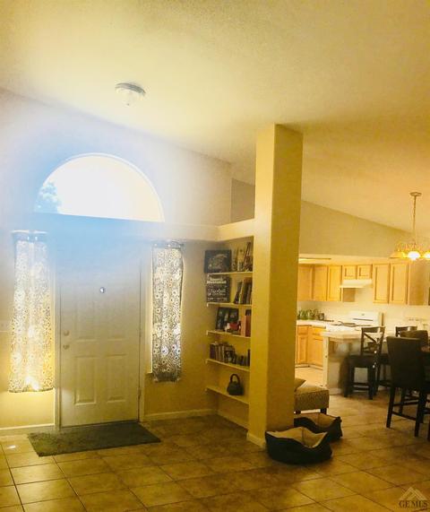 506 Mark Ave, Shafter, CA 93263 photo 6