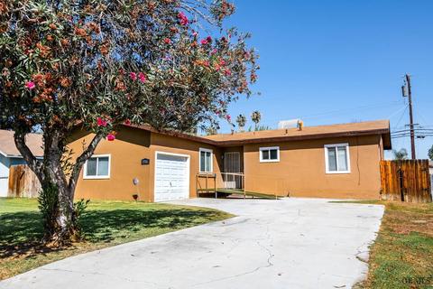1908 Wilson Rd, Bakersfield, CA 93304 photo 1