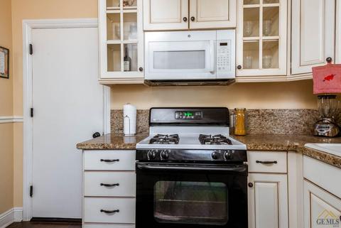 1908 Wilson Rd, Bakersfield, CA 93304 photo 11