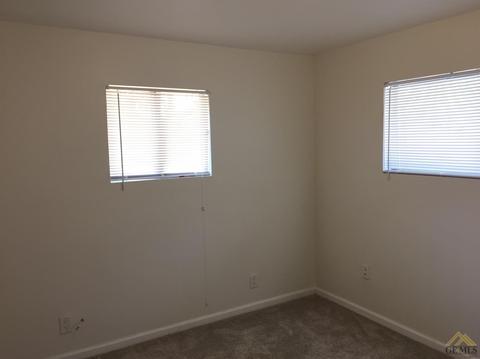 151 North St, Taft, CA 93268 photo 13