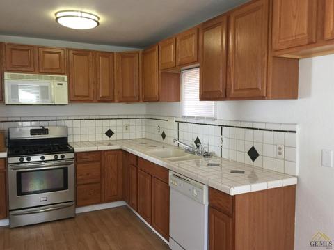 417 Pico St, Taft, CA 93268 photo 9