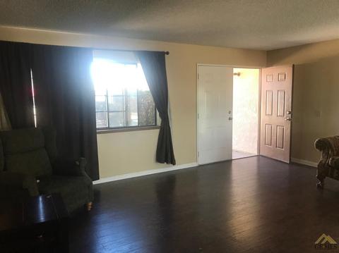 21700 San Gabriel Dr, Tehachapi, CA 93561 photo 4
