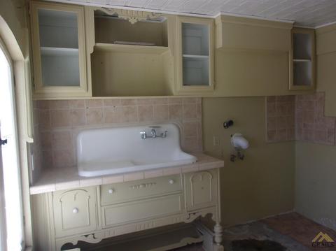 404 Pierce St, Taft, CA 93268 photo 14
