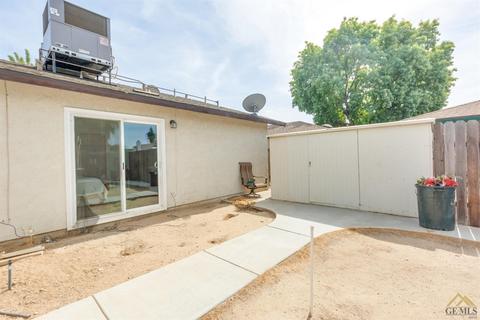 223 Oak Ct, Shafter, CA 93263 photo 27