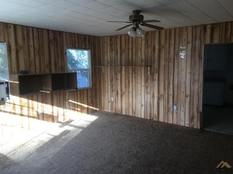 428 Eastern Ave, Taft, CA 93268 photo 3