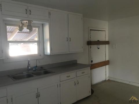 428 Eastern Ave, Taft, CA 93268 photo 9