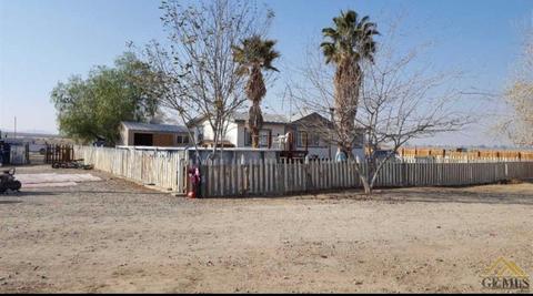 7515 Isaac Rd, Taft, CA 93268 photo 1