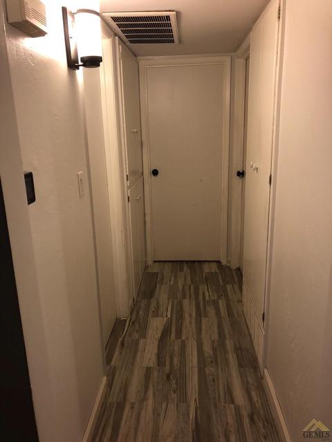 106 E Warren St, Taft, CA 93268 photo 9