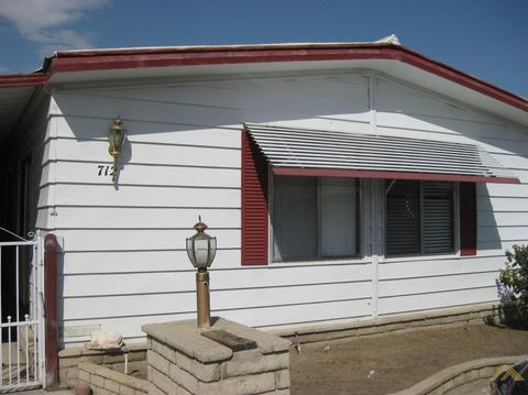 712 45th St, Bakersfield, CA 93301 photo 1