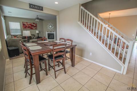 9904 Riata Ln, Bakersfield, CA 93306 photo 8