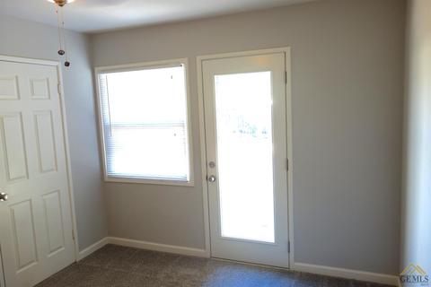 340 Wetherley Dr, Bakersfield, CA 93309 photo 10
