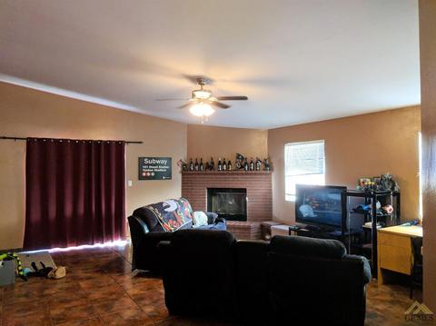 8908 Rollingbay Dr, Bakersfield, CA 93312 photo 2