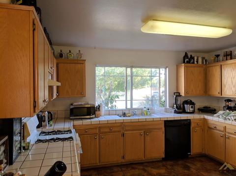 8908 Rollingbay Dr, Bakersfield, CA 93312 photo 4